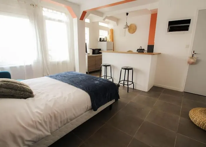 New! St Martin 52c- Grand Appartement Angoulême